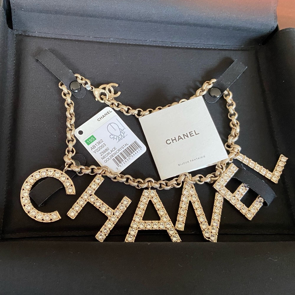 ♦️SOLD♦️Chanel 2019 Cruise Logo Alphabet Choker Necklace